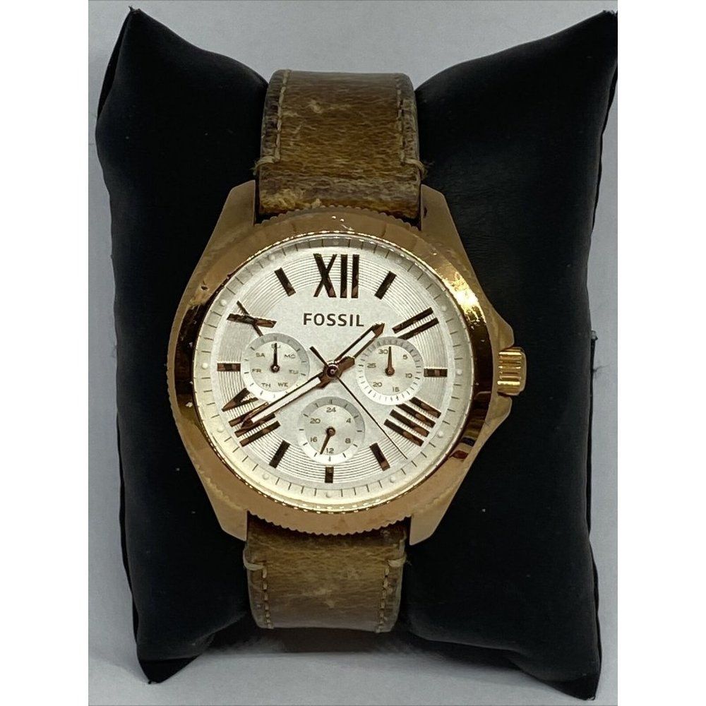 Fossil AM4532 Women's Brown Leather Analog Dial Qu